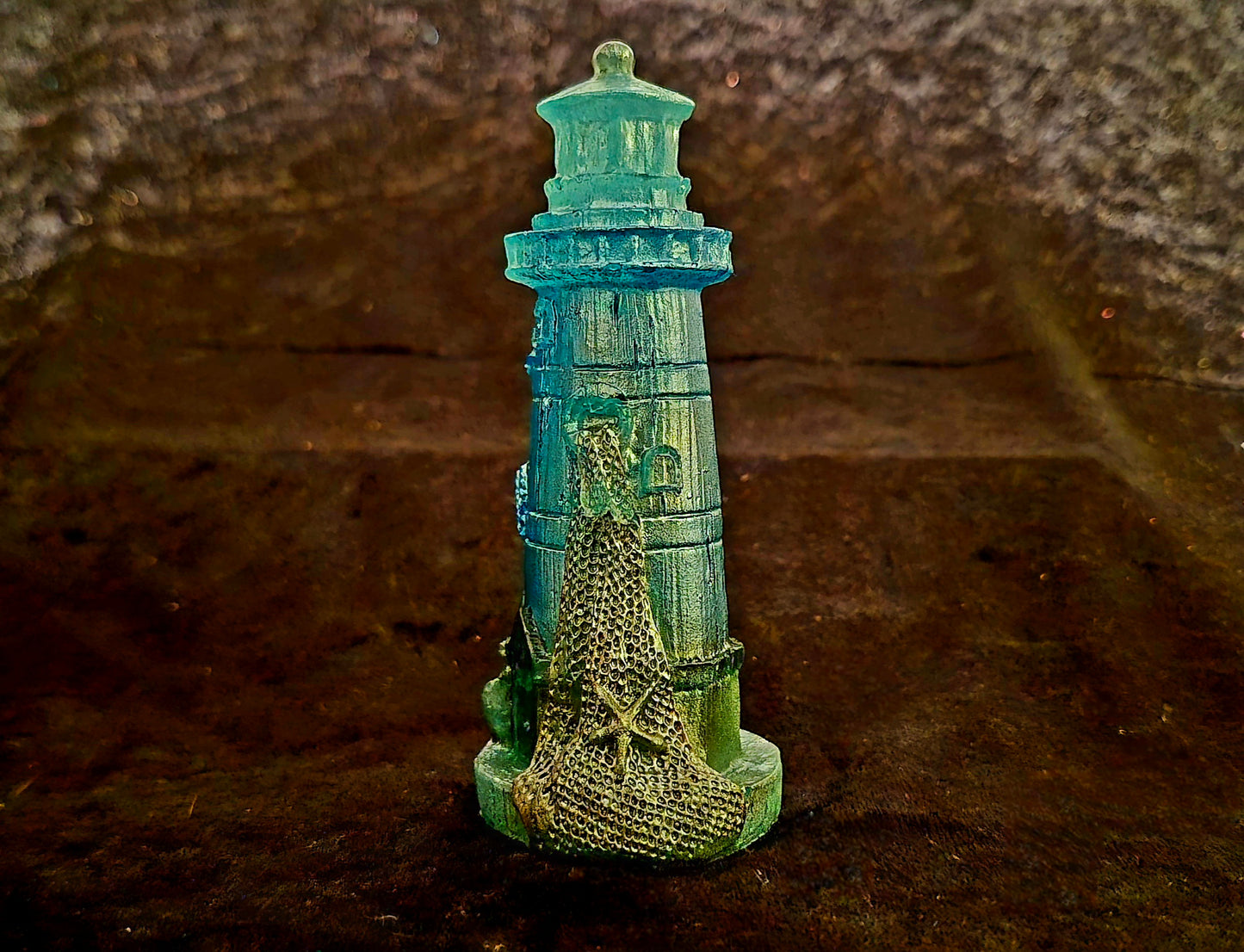 🌊 The Keeper’s Lighthouse – Coastal Resin Sculpture