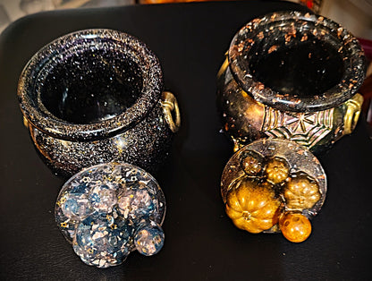 🕯️ Resin Witch Cauldron Jar – Gothic Halloween Storage Vessel