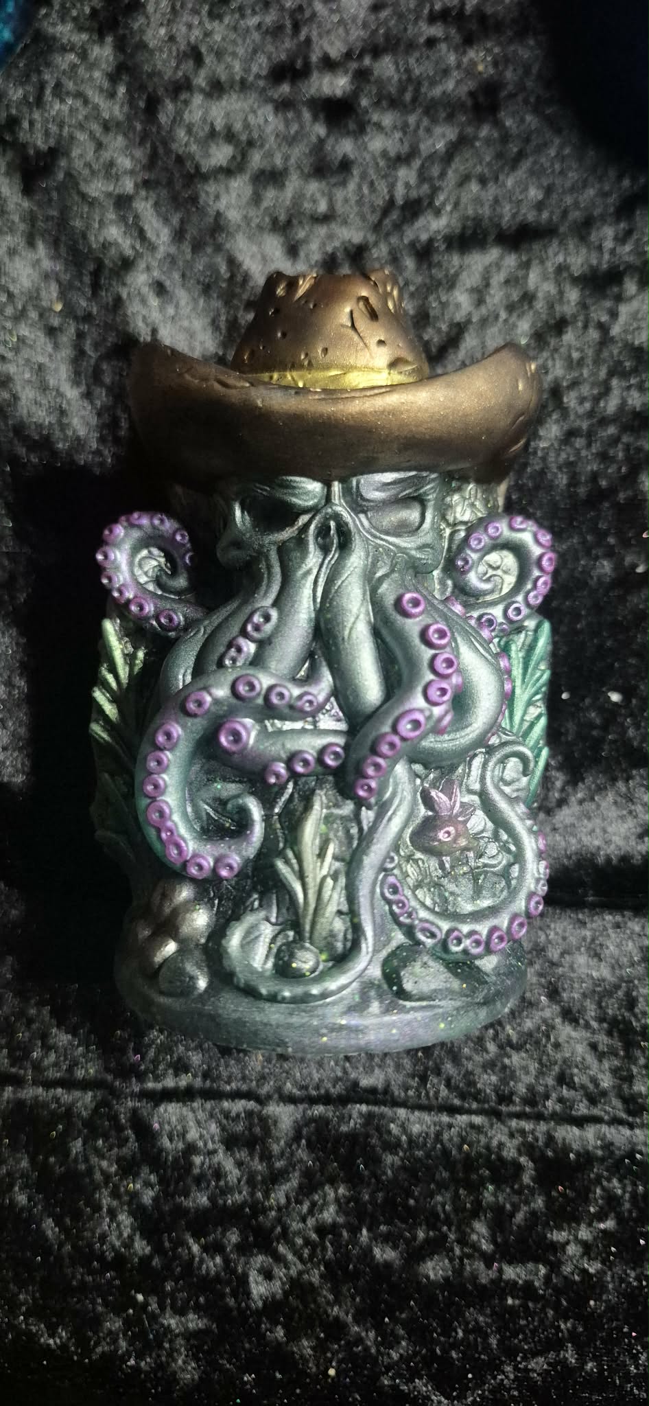 🐙 The Sea Outlaw – Octopus Gunslinger Sculpture