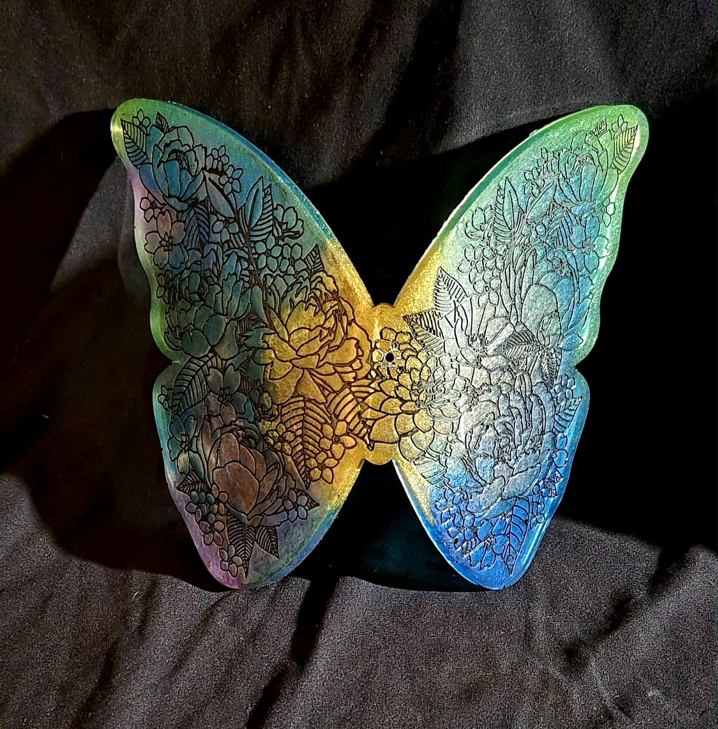 🦋Floating Resin Butterfly