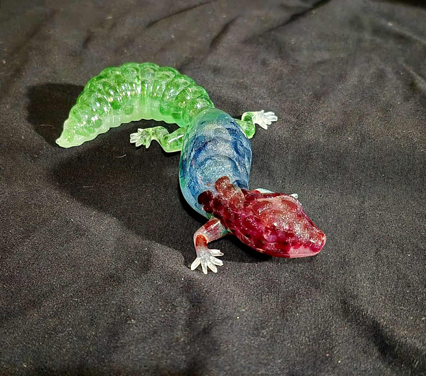 Playful Iguana 🦎💫
